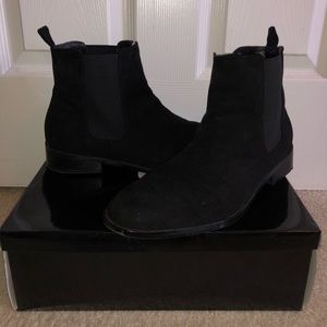 GUESS MENS BLACK CHELSEA BOOTS